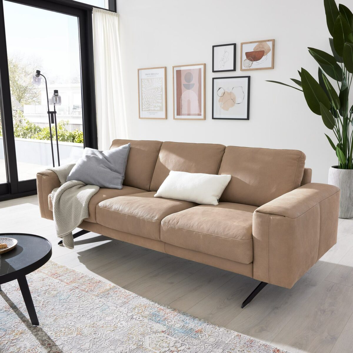 Interliving Sofa Serie 4004 als Einzelsofa in Taupe