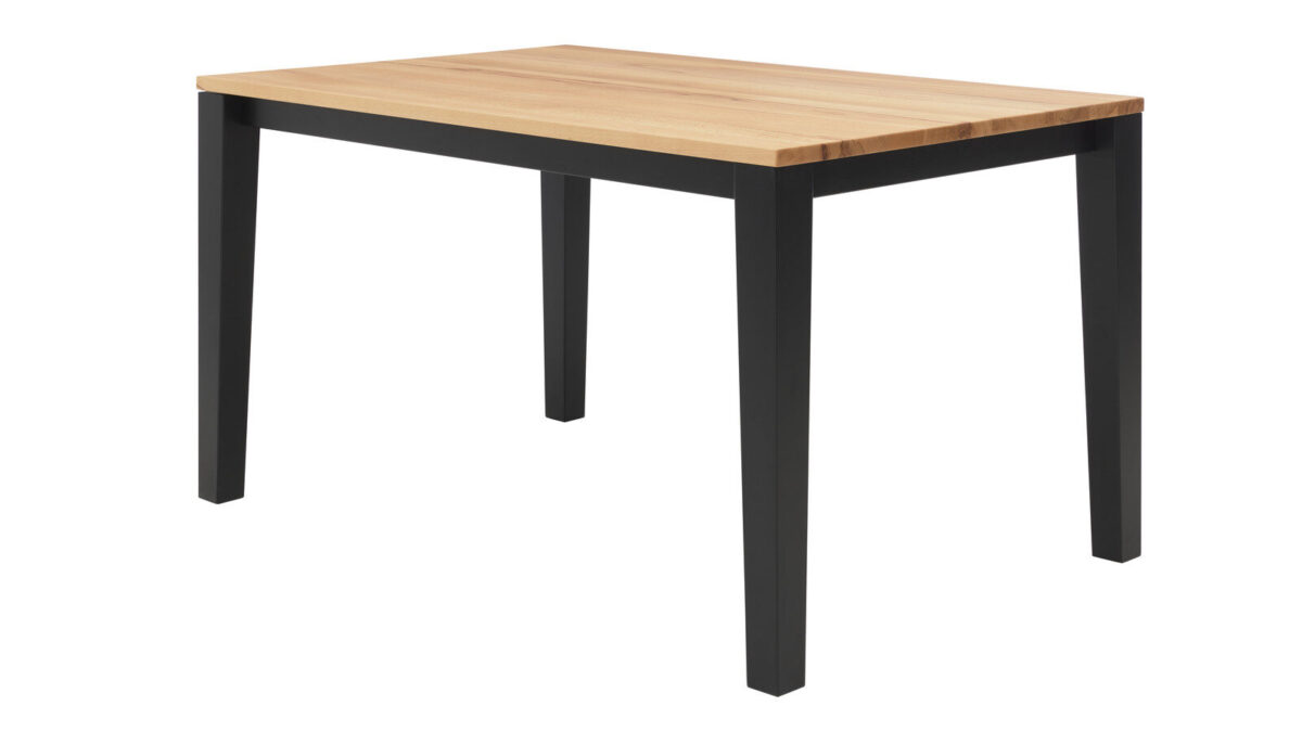 Tisch der Interliving Esszimmer Serie 5102 - Ausziehtisch, Kernbuche massiv geölt, konischer Fuß, Massivholz schwarz lackiert, nach unten verjüngt, mit Zargenblende schwarz, umlaufend, Front-Slide-Auszug